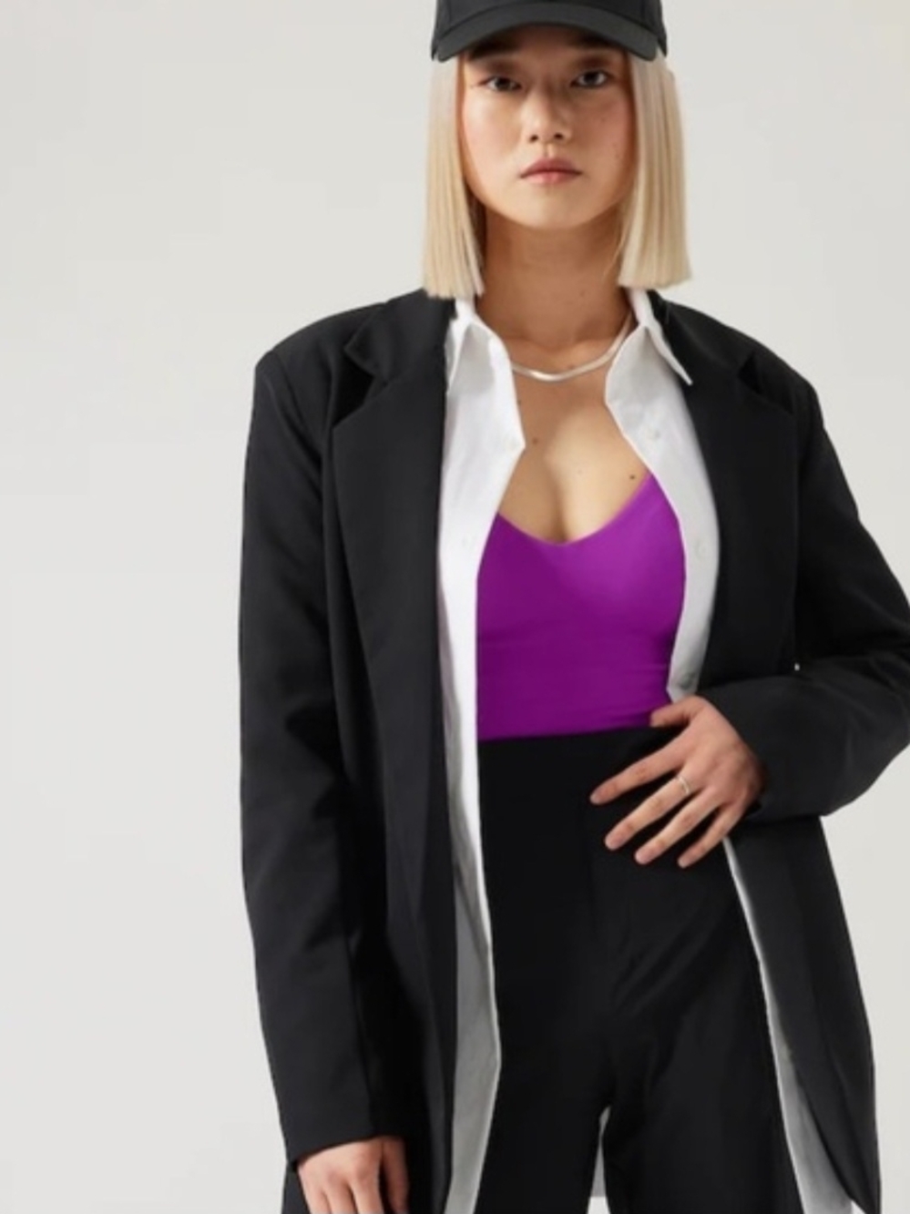 ATHLETA NWT Black Tailored Blazer Cinched Waist Chic Style Size 4 - Picture 4 of 8